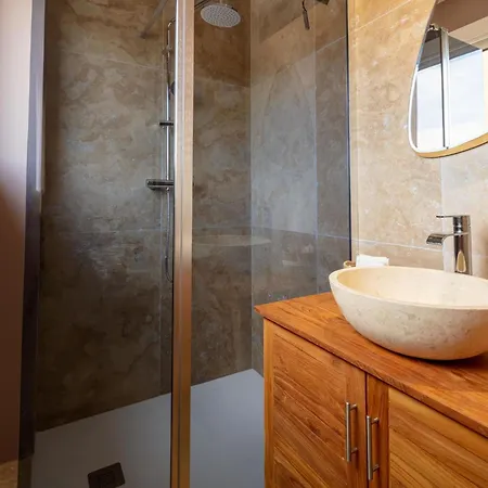 Christoph Colomb By Interhome * Hyeres